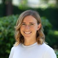 Hannah Russell author image